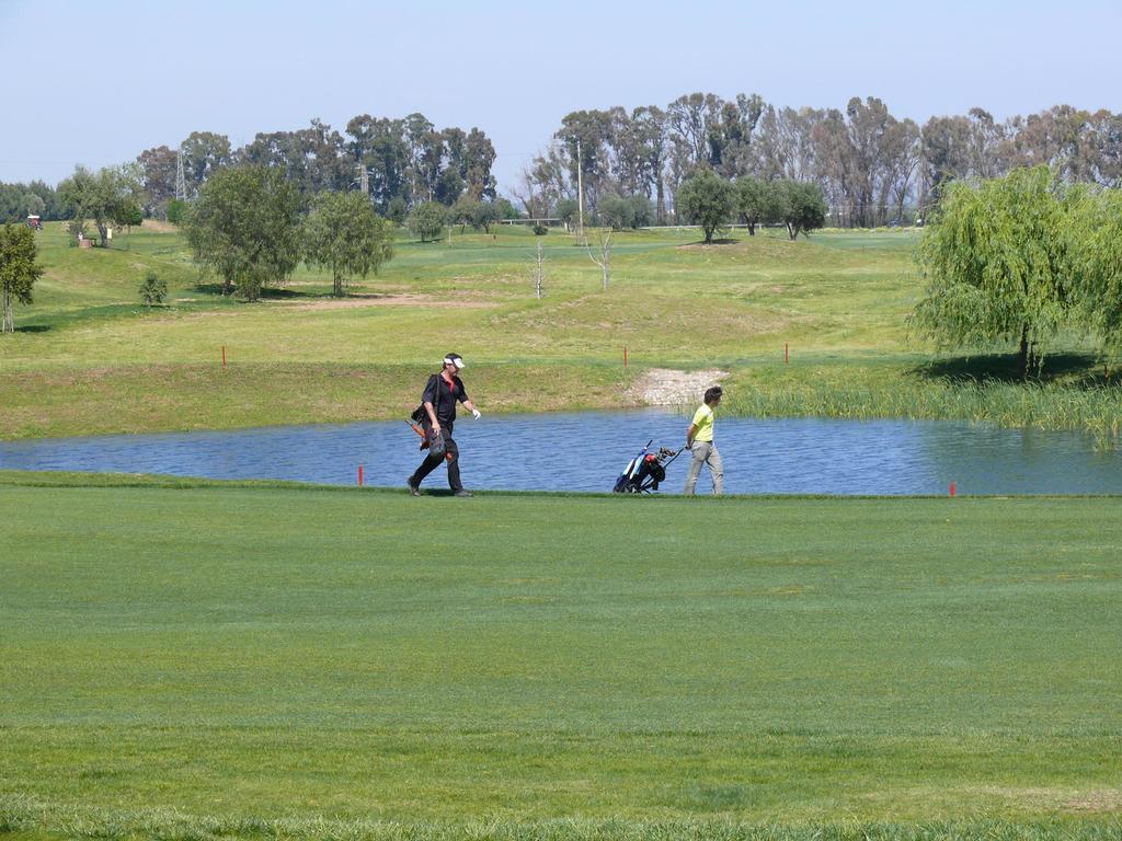 Golf Club Metapontoゲストハウス エクステリア 写真